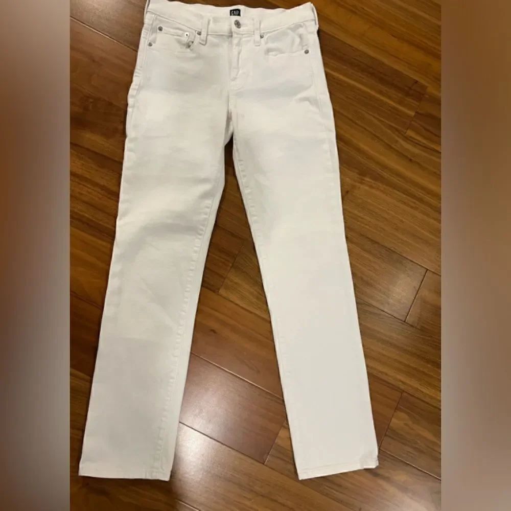 Gap white denim jeans Size 26 R